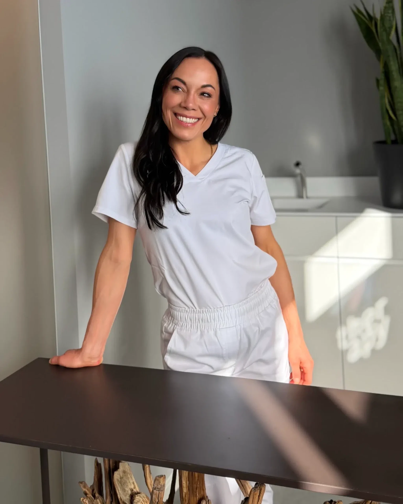 Dr. Dr. Jasmin Schiessl